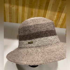Adora hat wool